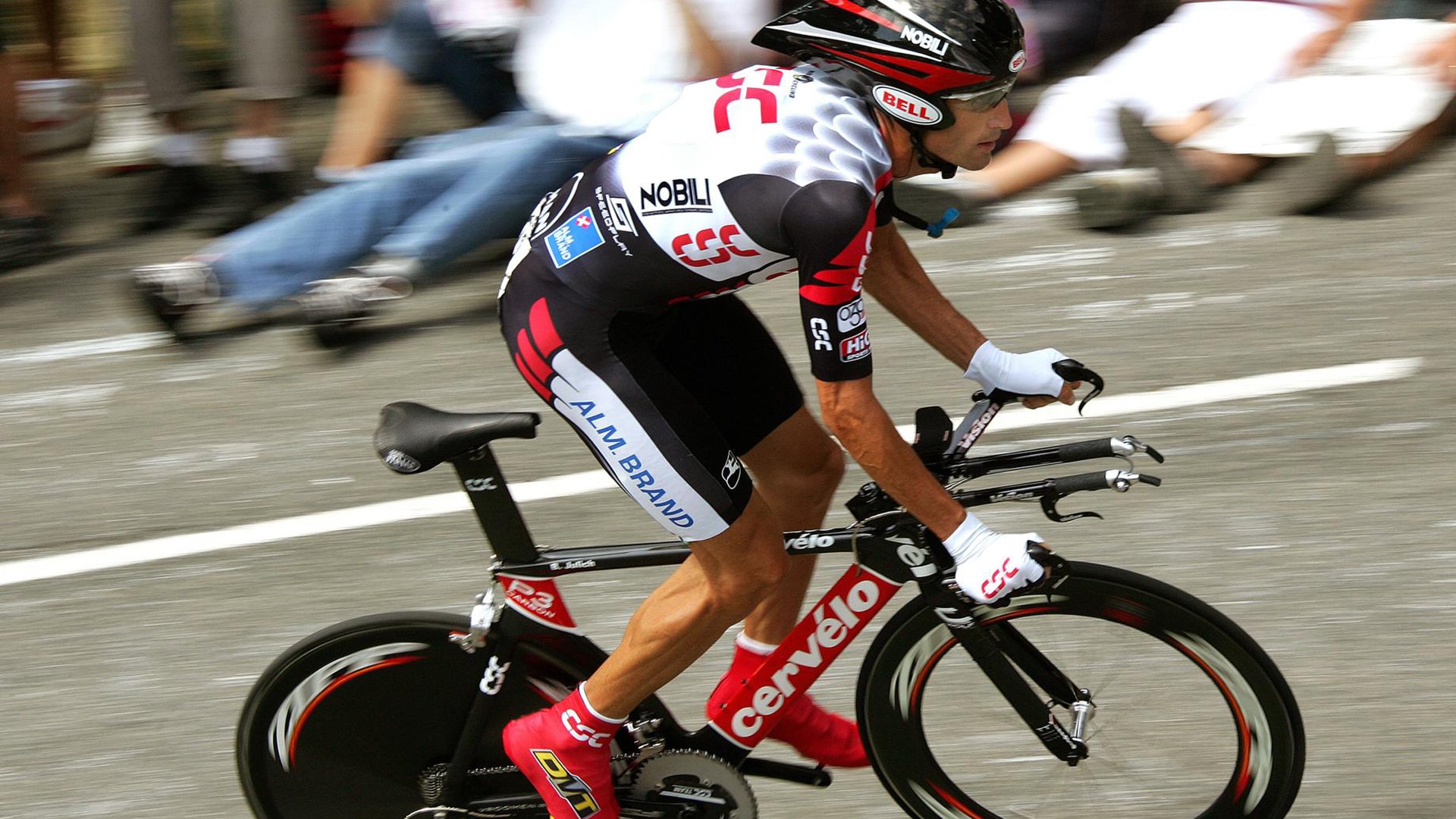 体育媒体深度介入训练报道增强外界了解透明度，体育媒介融合