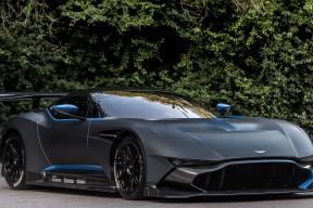 爱游戏 电竞-“橙色风暴”战术解析：荷兰足球的狂野之路，天下足球荷兰橙色风暴