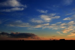 爱游戏电竞官网-《行业合作模式创新：电竞与旅游、餐饮的跨界融合》，电竞合作案例