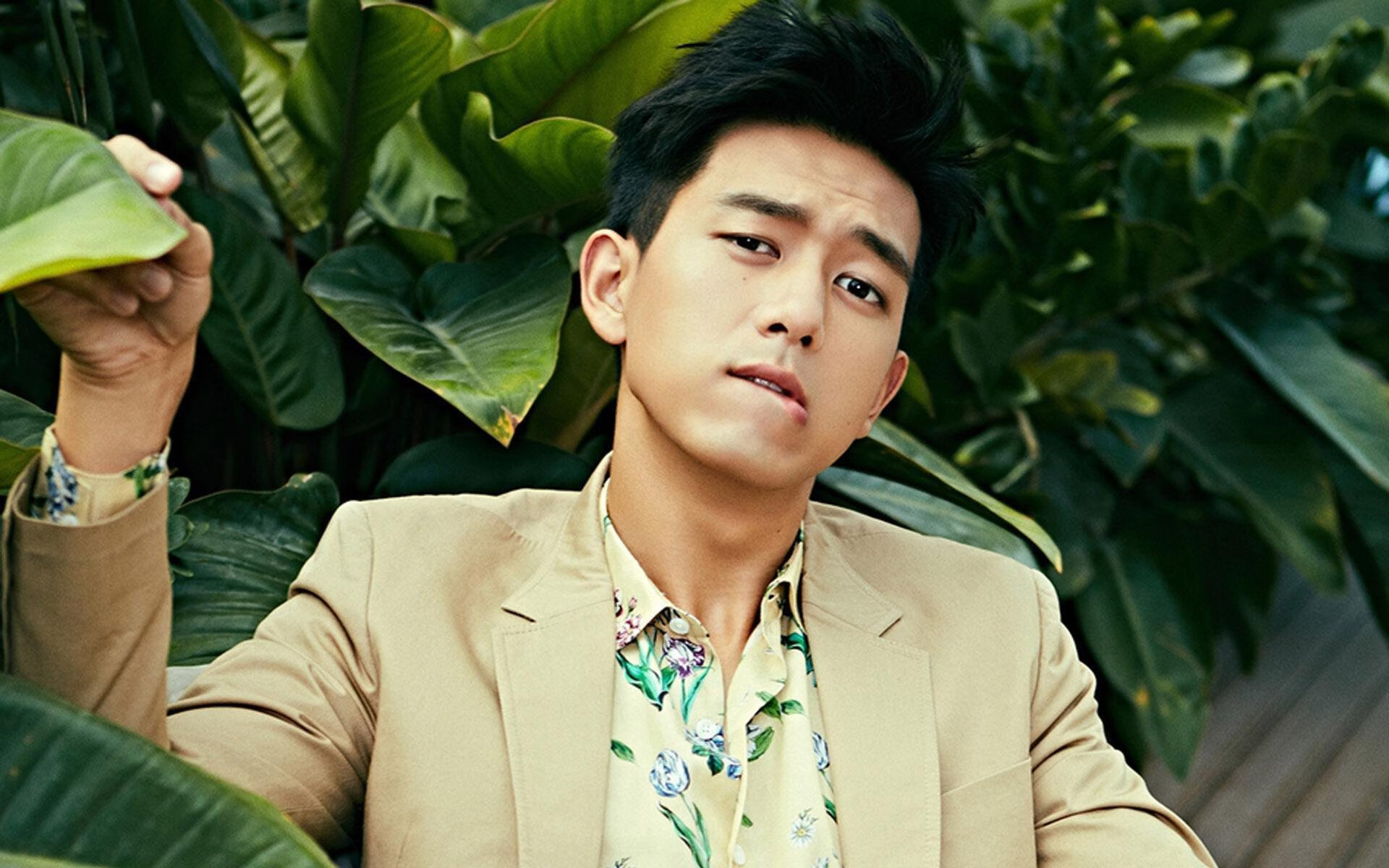 伊朗国家队挺进冬奥八强,冰雪中续写绿茵荣耀,伊朗国家队世预赛名单